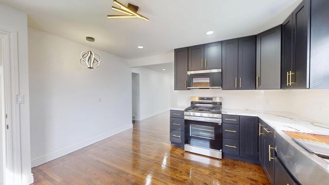 4824 Parrish Avenue, East Chicago, IN 46312