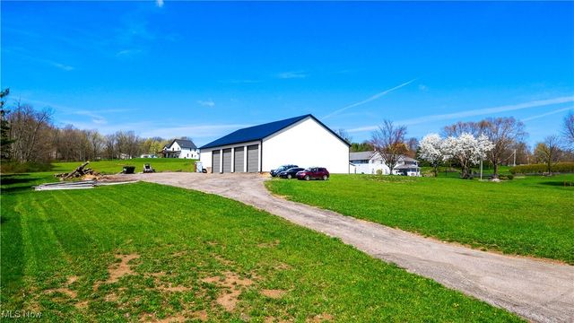 4620 Pioneer Trail, Mantua, OH 44255
