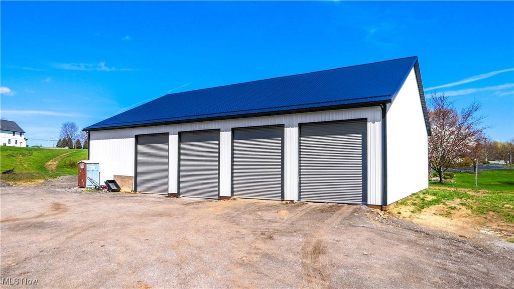 4620 Pioneer Trail, Mantua, OH 44255