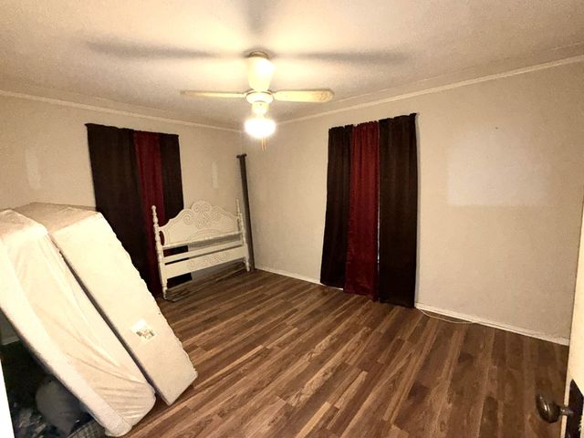 5712 Calloway Street, Sansom Park, TX 76114