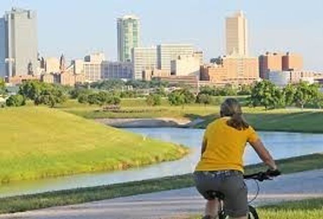 5712 Calloway Street, Sansom Park, TX 76114