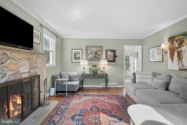 8720 STENTON AVE, Philadelphia, PA 19118