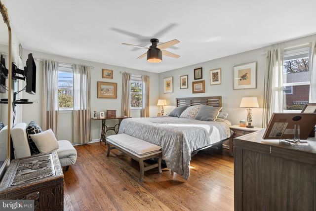 8720 STENTON AVE, Philadelphia, PA 19118