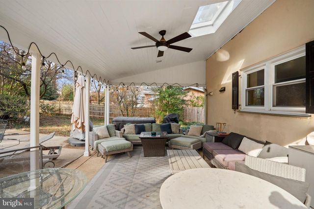 8720 STENTON AVE, Philadelphia, PA 19118