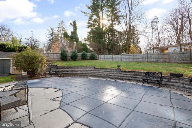 8720 STENTON AVE, Philadelphia, PA 19118