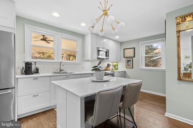 8720 STENTON AVE, Philadelphia, PA 19118