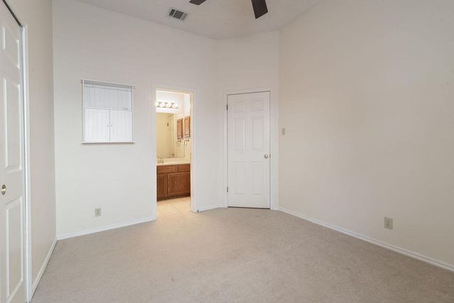 1012 Parrot TRL, Round Rock, TX 78681