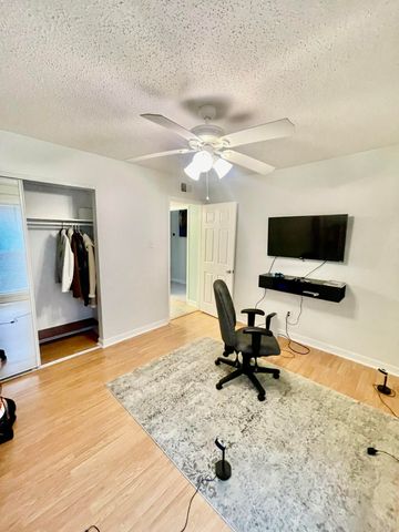 210 Pelham Road, 214A, Fort Walton Beach, FL 32547