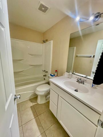 210 Pelham Road, 214A, Fort Walton Beach, FL 32547