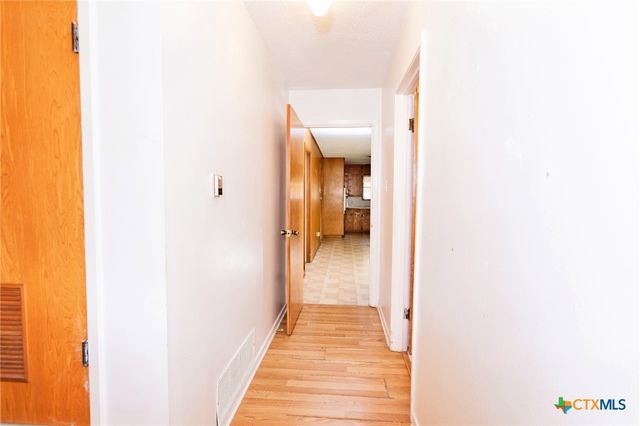 3206 Shady Hill Drive, Temple, TX 76502