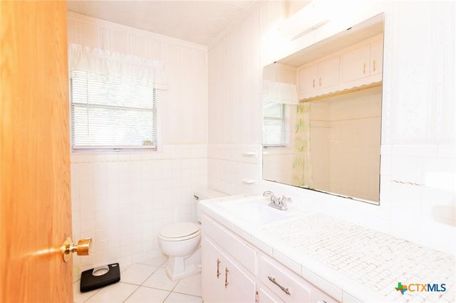 3206 Shady Hill Drive, Temple, TX 76502