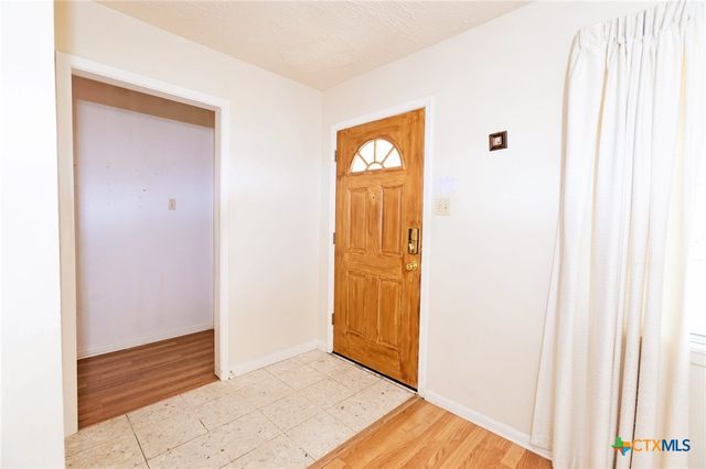 3206 Shady Hill Drive, Temple, TX 76502