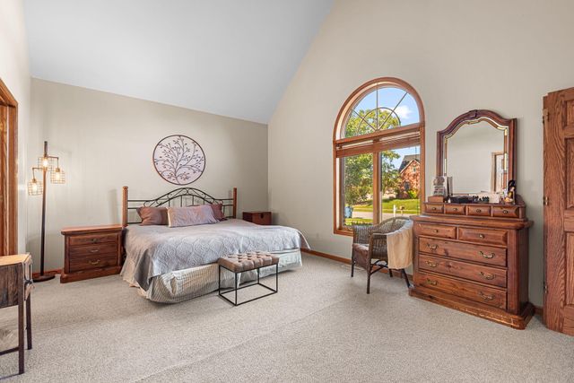 431 Hilbrich Drive, Schererville, IN 46375