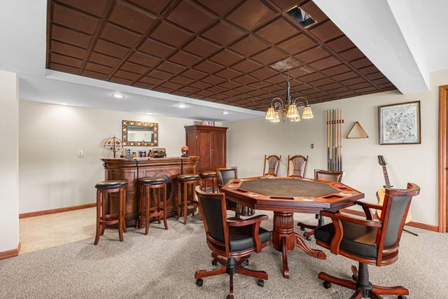 431 Hilbrich Drive, Schererville, IN 46375