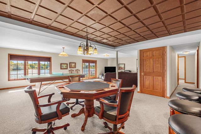 431 Hilbrich Drive, Schererville, IN 46375