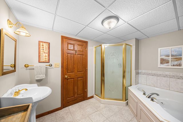 431 Hilbrich Drive, Schererville, IN 46375