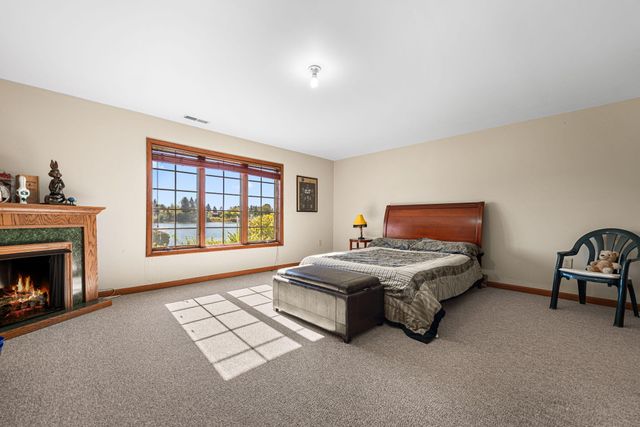 431 Hilbrich Drive, Schererville, IN 46375