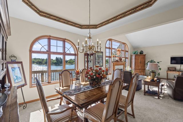 431 Hilbrich Drive, Schererville, IN 46375