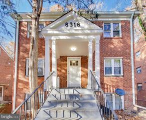 8318 ROANOKE AVE #4, Takoma Park, MD 20912