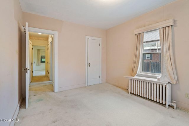 42 Collins Place, Albany, NY 12208