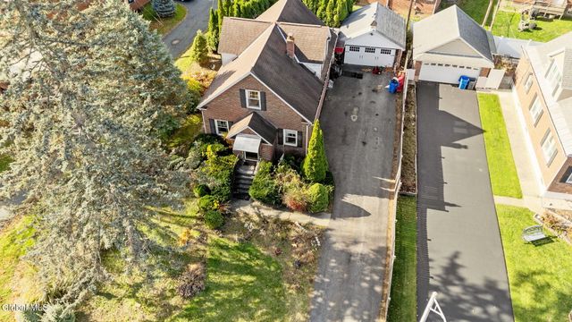 42 Collins Place, Albany, NY 12208