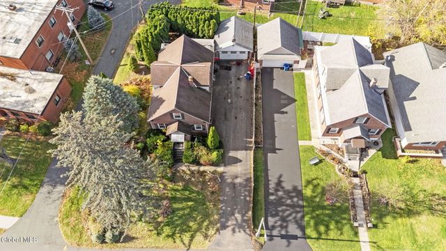 42 Collins Place, Albany, NY 12208