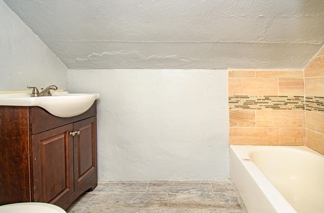 317 NE 13th Avenue 3, Fort Lauderdale, FL 33301