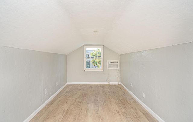 317 NE 13th Avenue 3, Fort Lauderdale, FL 33301