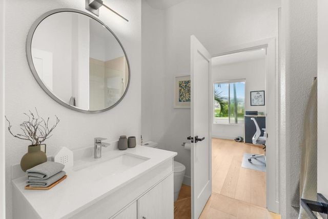 7933 Sitio Nispero, Carlsbad, CA 92009