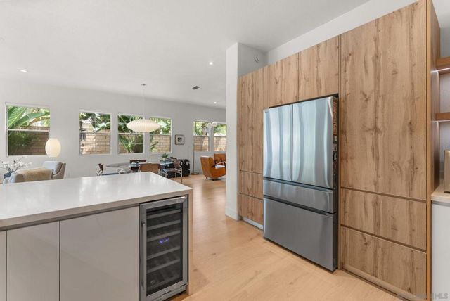 7933 Sitio Nispero, Carlsbad, CA 92009