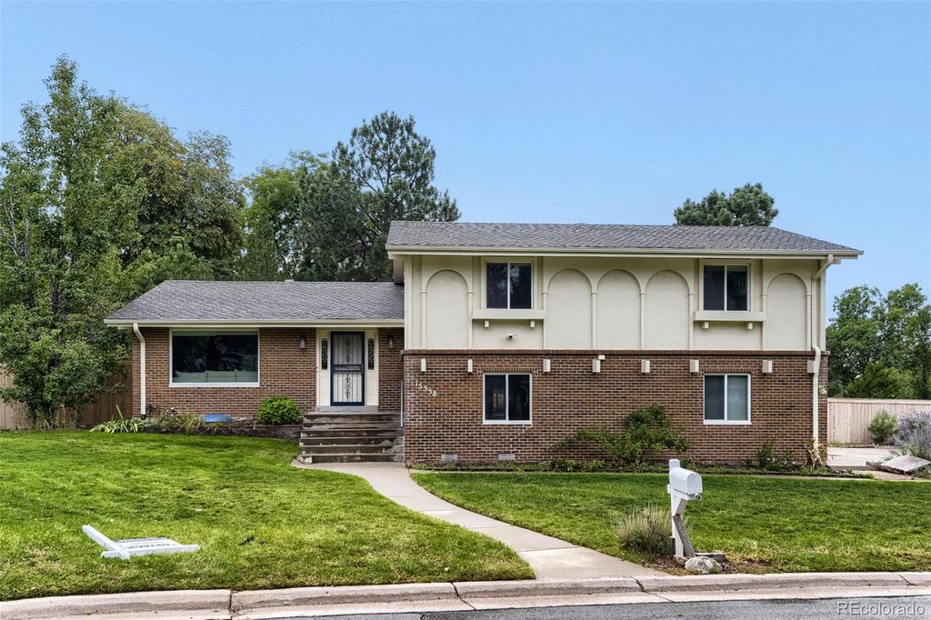 15358 E Saratoga Place, Aurora, CO 80015
