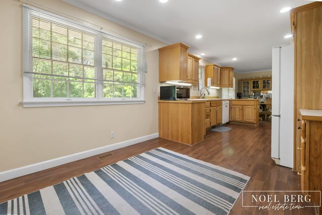 3535 S Sheridan Drive, Muskegon, MI 49444