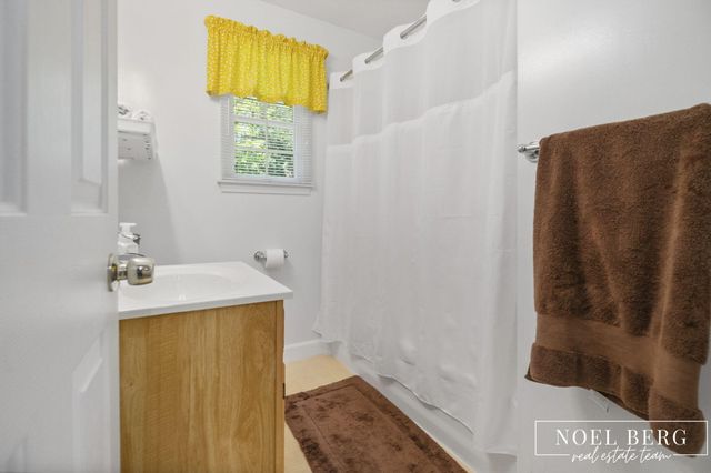 3535 S Sheridan Drive, Muskegon, MI 49444