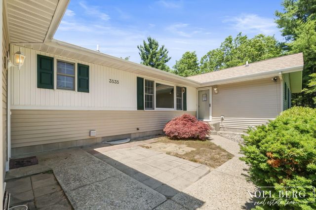 3535 S Sheridan Drive, Muskegon, MI 49444