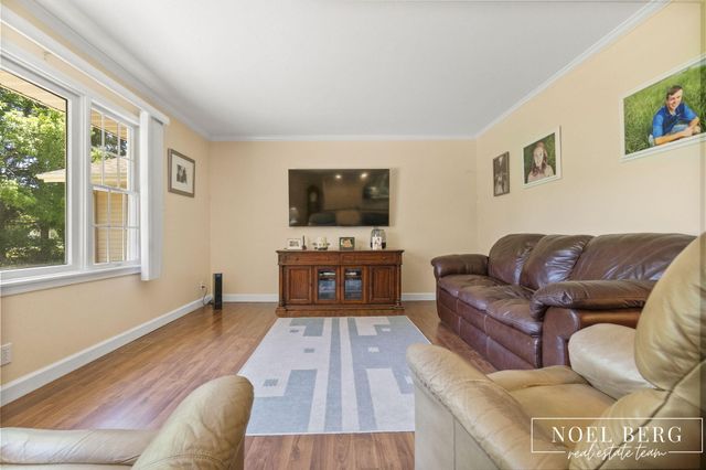 3535 S Sheridan Drive, Muskegon, MI 49444