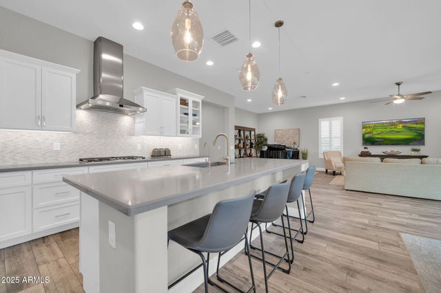 17565 E BLAZE Lane, Rio Verde, AZ 85263