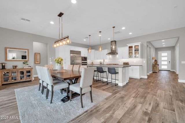 17565 E BLAZE Lane, Rio Verde, AZ 85263