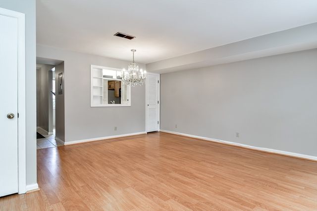 1907 Windsor Dr 1907, Framingham, MA 01701