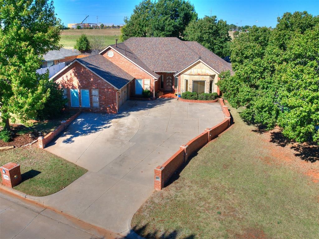 12021 Shady Trail Lane, Oklahoma City, OK 73120