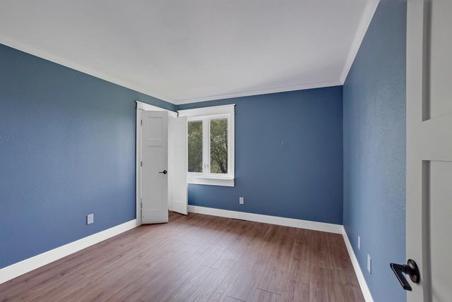 S26W26876 Mac Arthur ROAD, Waukesha, WI 53188