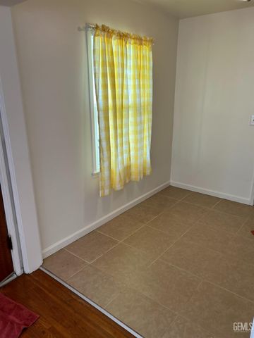 435 Arvin Street, Bakersfield, CA 93308