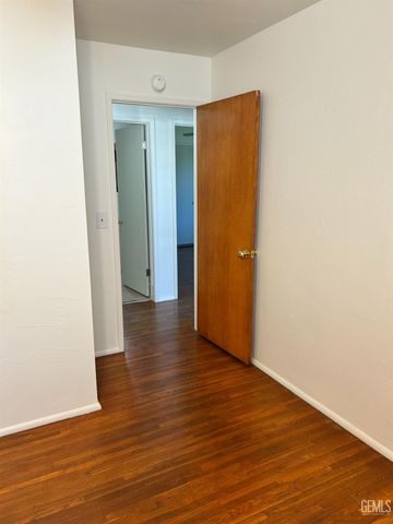 435 Arvin Street, Bakersfield, CA 93308