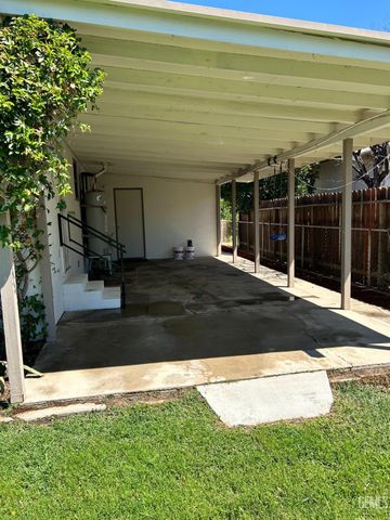 435 Arvin Street, Bakersfield, CA 93308