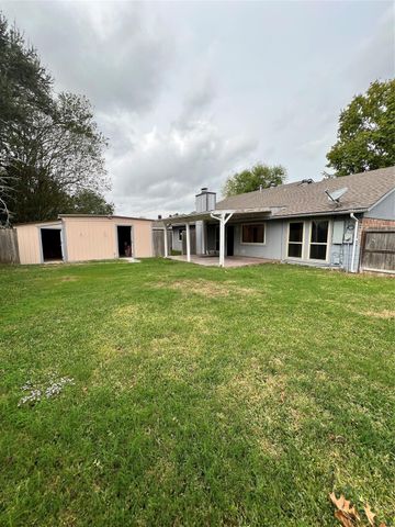 7215 La Entrada Drive, Houston, TX 77083