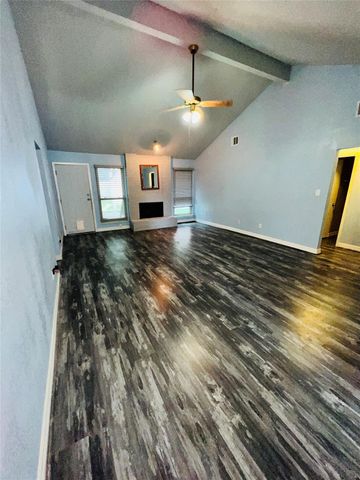 7215 La Entrada Drive, Houston, TX 77083