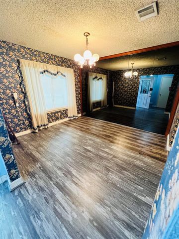 7215 La Entrada Drive, Houston, TX 77083