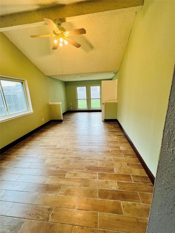 7215 La Entrada Drive, Houston, TX 77083