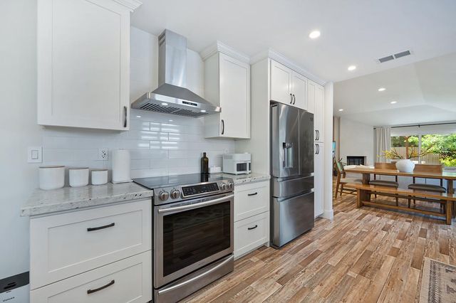3958 N Country Dr, Antelope, CA 95843