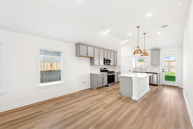 32419 Sunbeam Drive, Fulshear, TX 77441