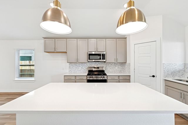 32419 Sunbeam Drive, Fulshear, TX 77441